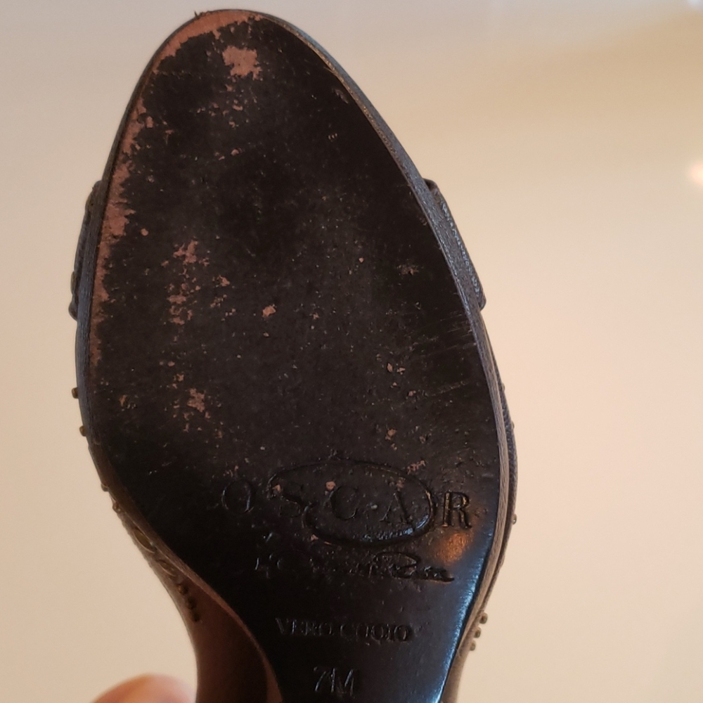 Oscar de la Renta Tulah Grommet Wedge - Picture 4 of 6